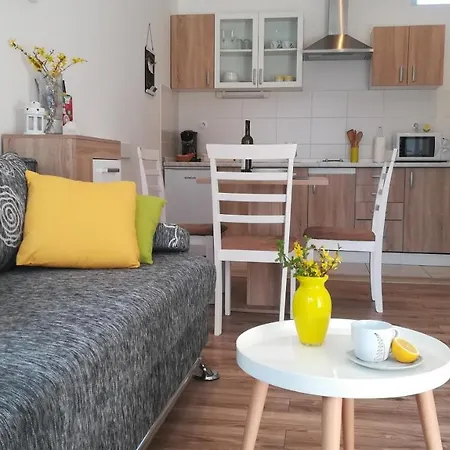 Apartment Near Center,Beach,Bus +Free Parking Zadar Exterior photo